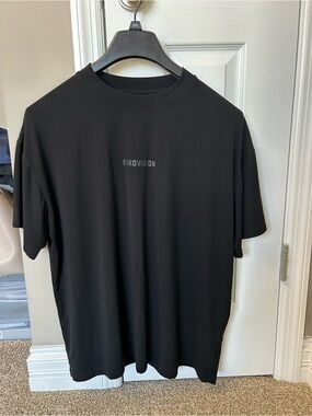 Ekkovision Men’s Black Logo Short Sleeve Tee